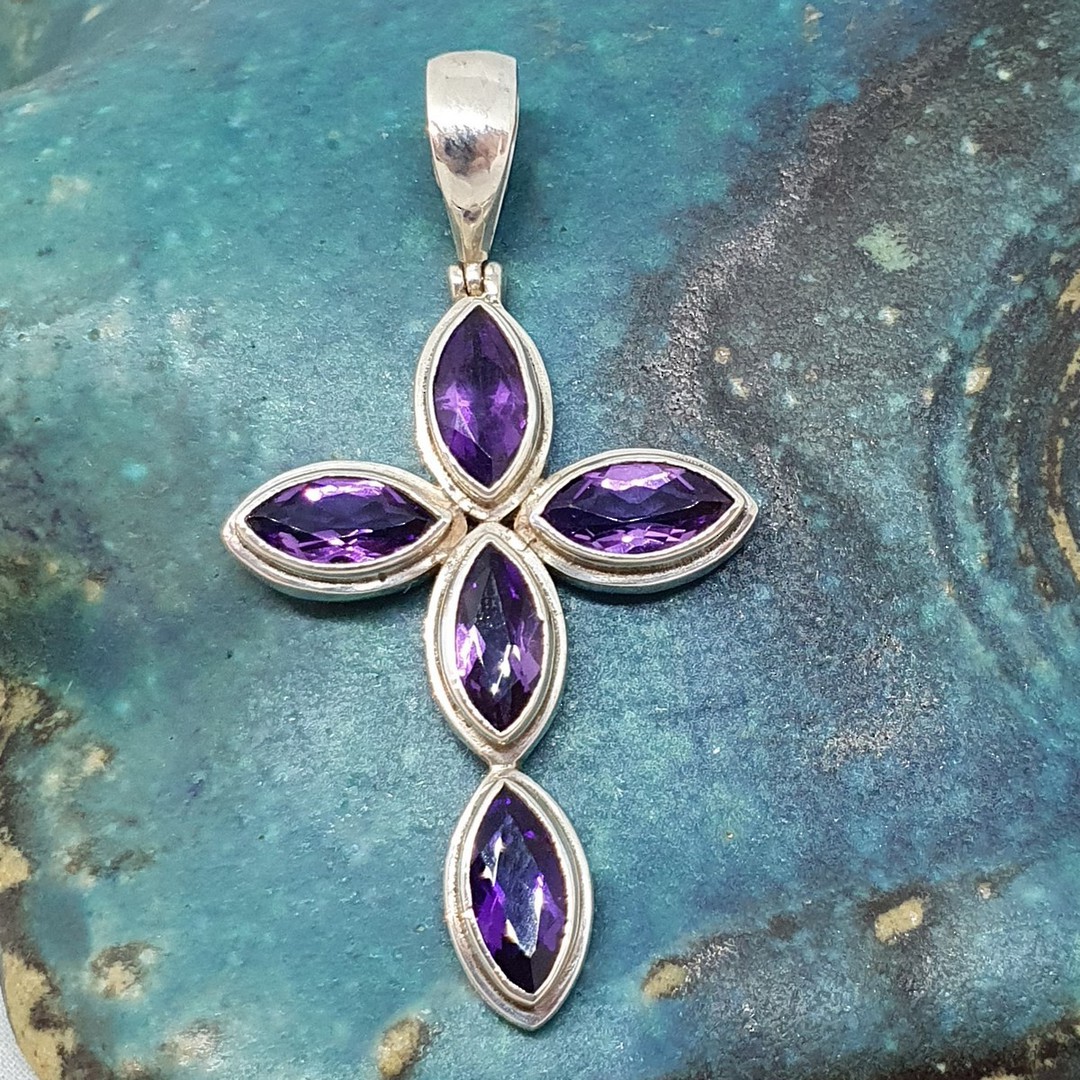 Sterling silver cross pendant with purple gemstones image 2