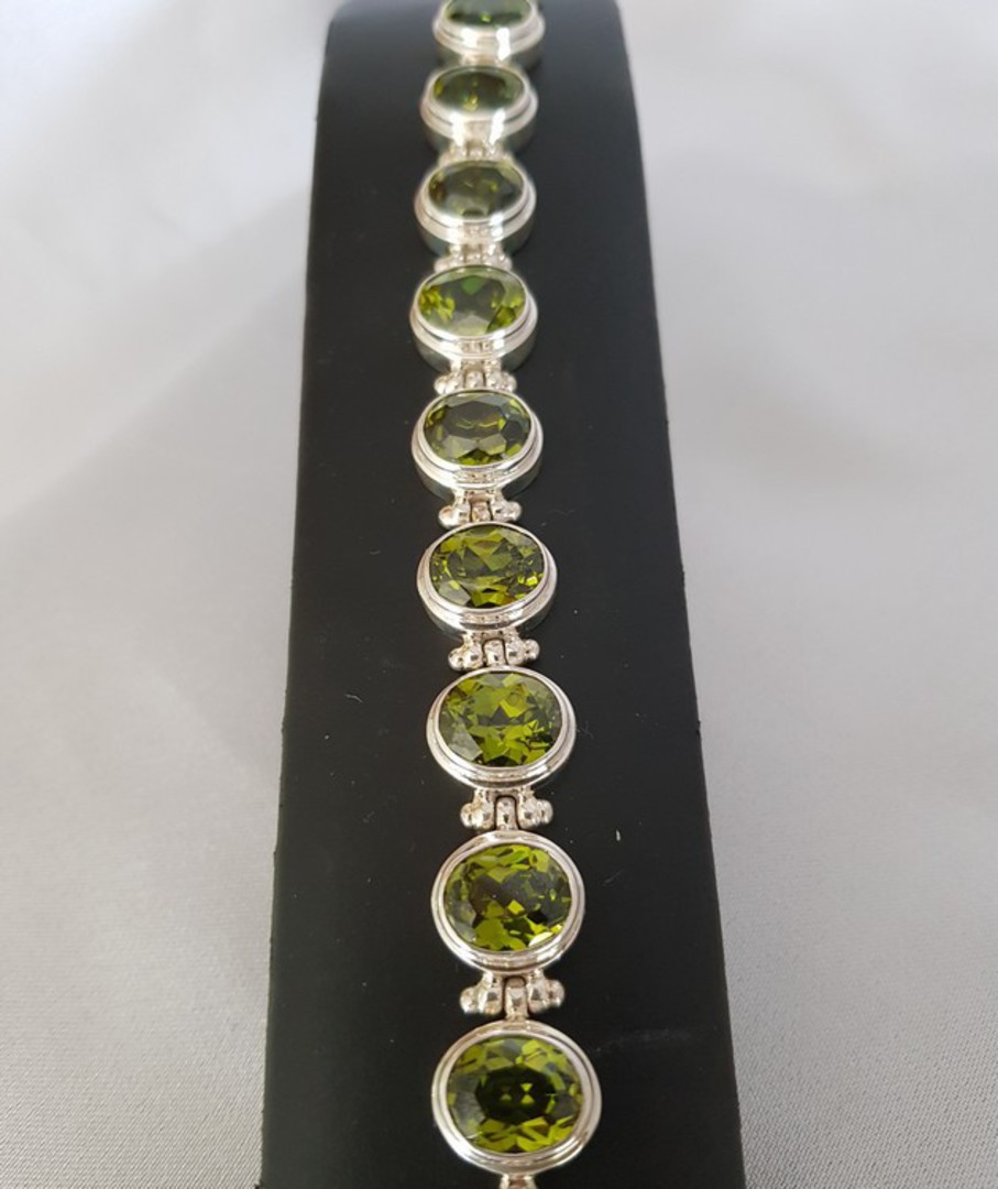 Sterling silver green cz peridot bracelet image 1