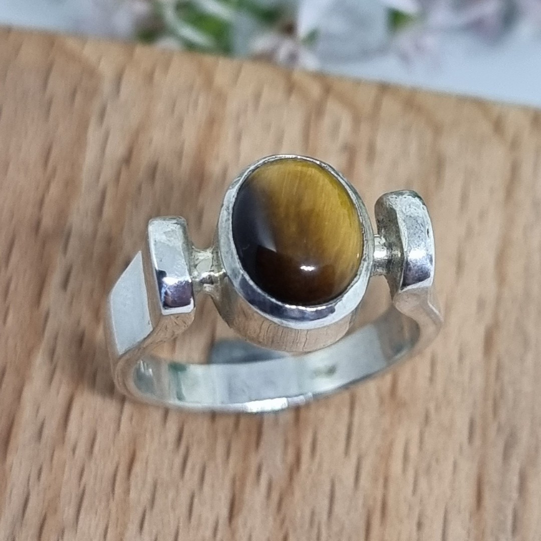 Sterling silver tigers eye ring - made in NZ image 0