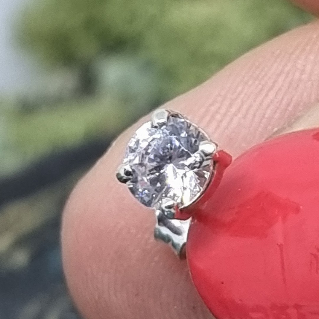 Silver cubic zirconia stud earrings image 4