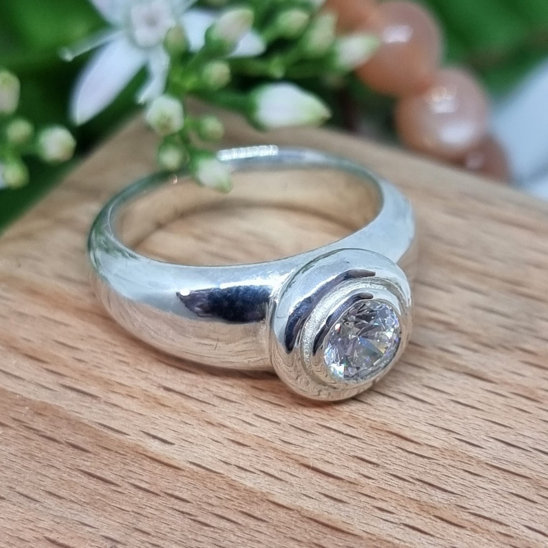 Sterling silver cz gemstone ring - made in NZ image 1