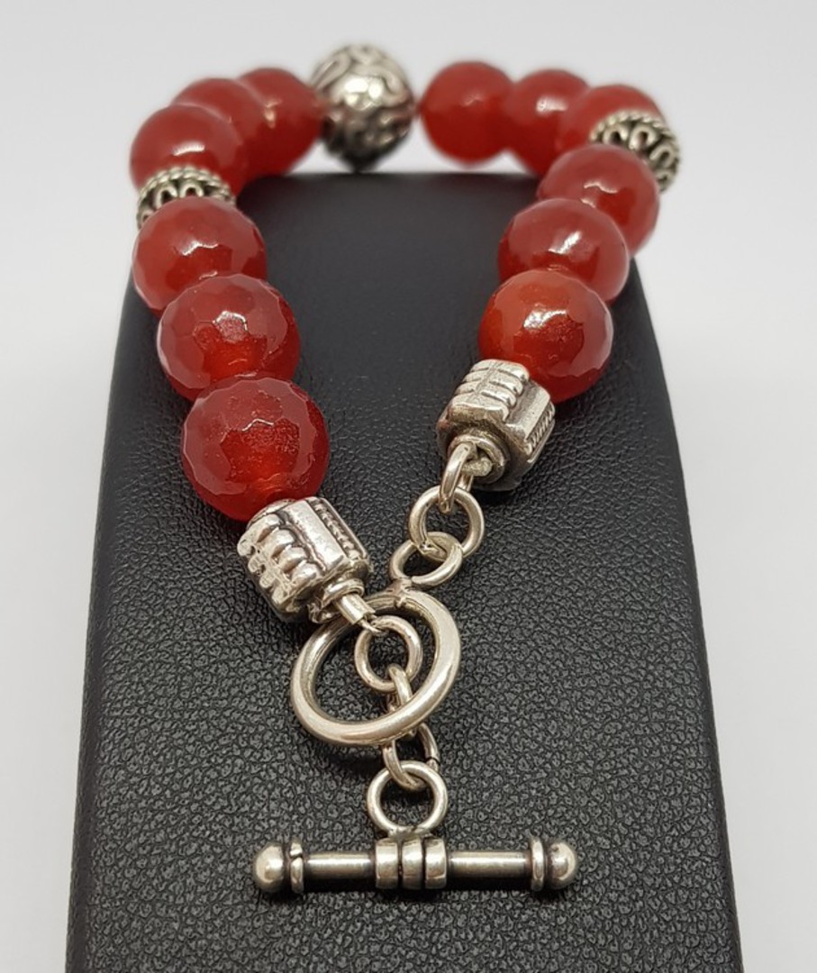 Natural carnelian beads and silver bracelet image 2