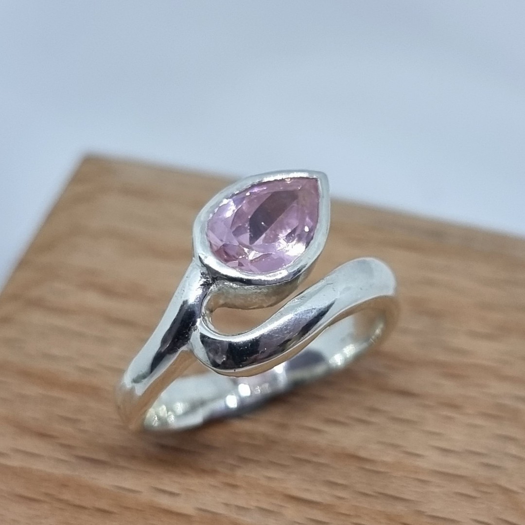 Silver ring with sparkling pink gemstone image 0