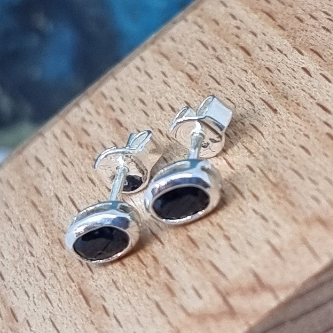 Sterling silver black sapphire stud earrings image 1