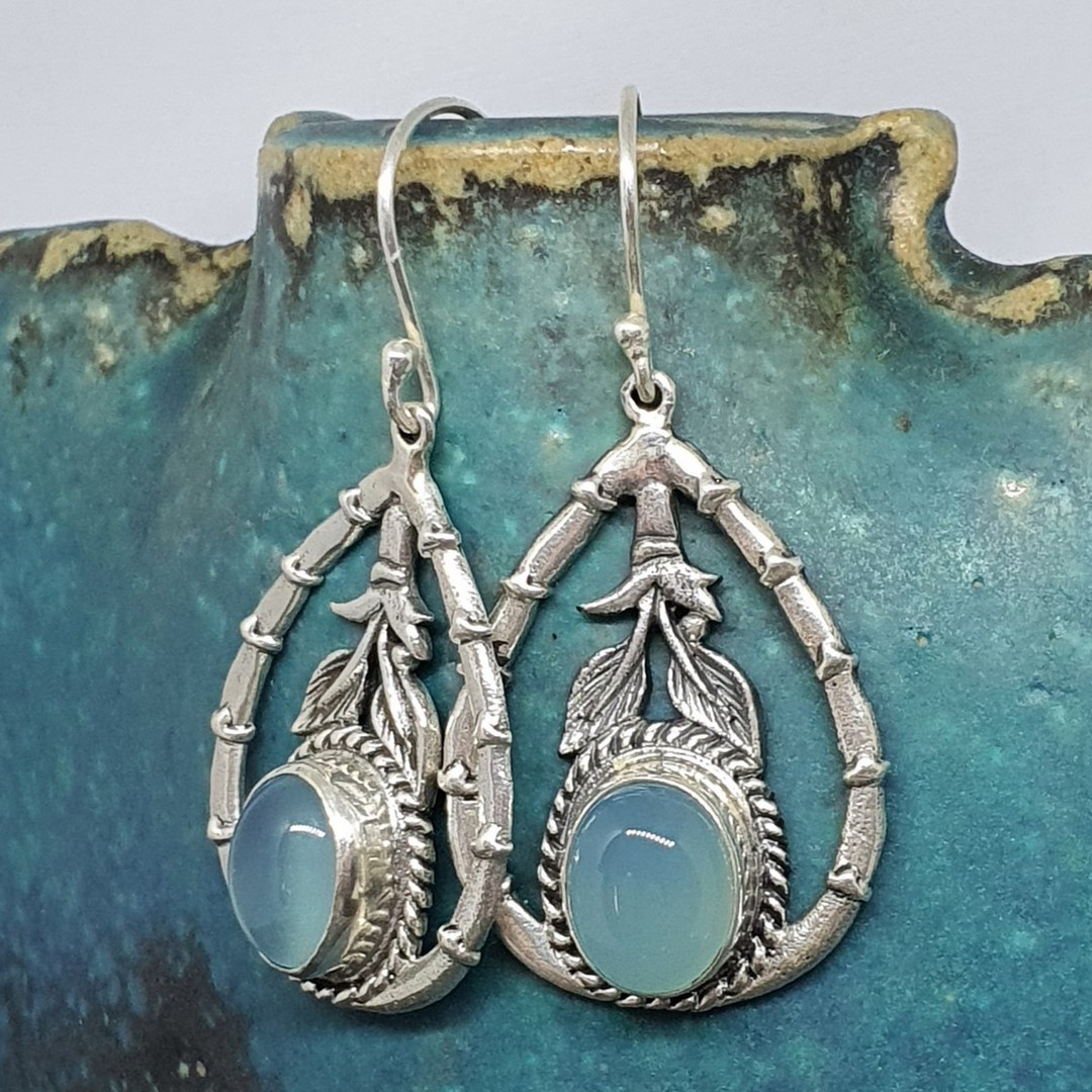 Silver chalcedony earrings image 1