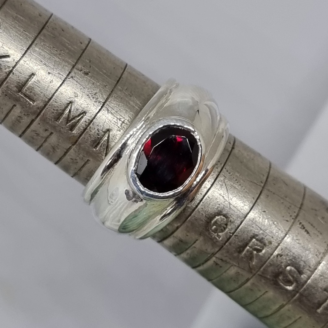 Sterling silver wide band ring with garnet image 2