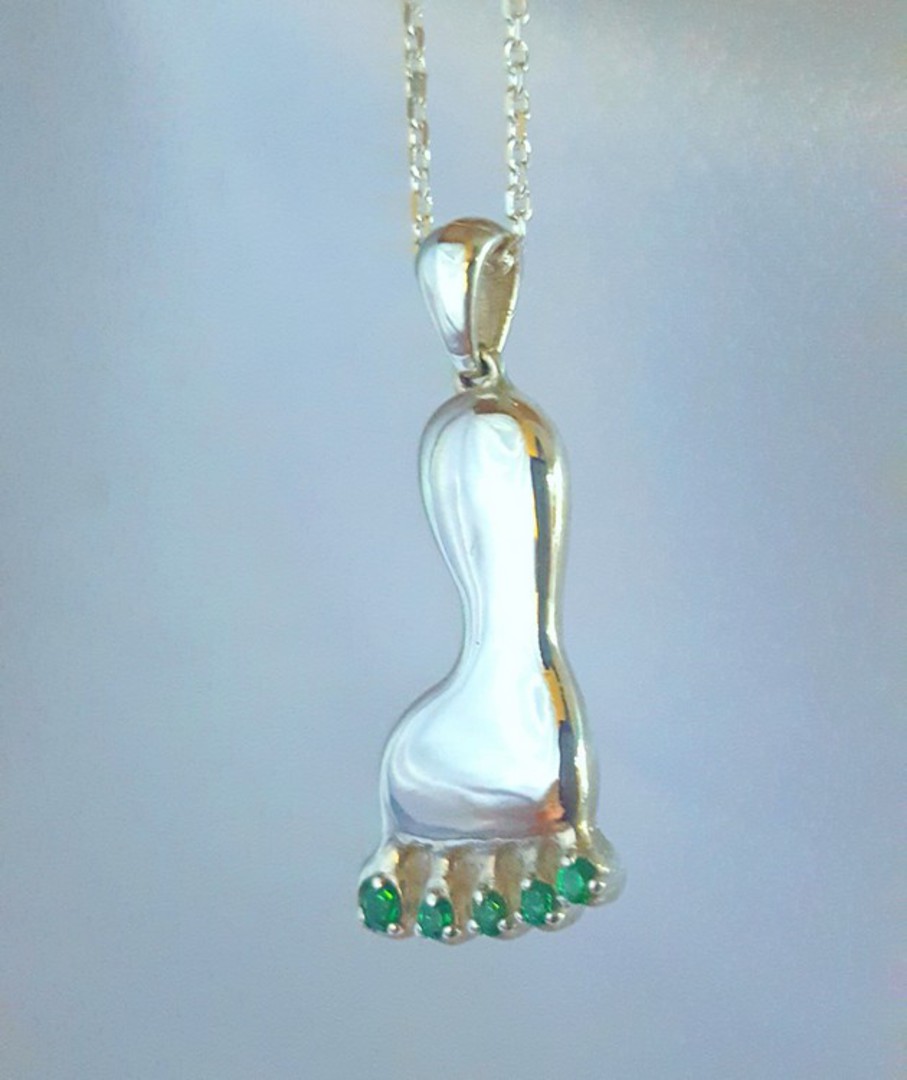 Made in NZ, quirky silver foot pendant with green quartz image 0