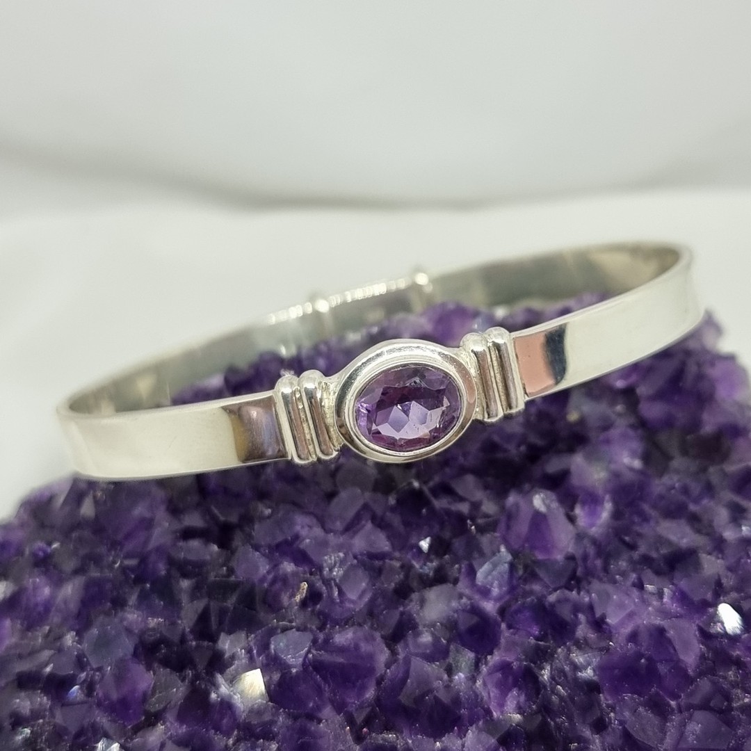 Sparkling purple gemstone bangle image 5