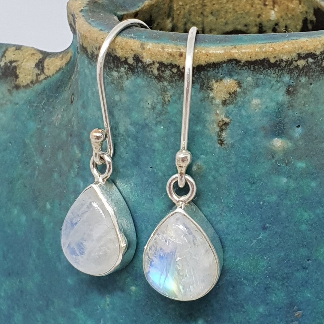 Small teardrop moonstone silver earrings image 0