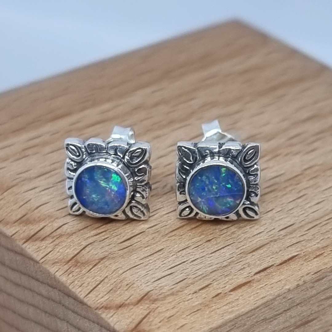 Sterling silver opal stud earrings image 3