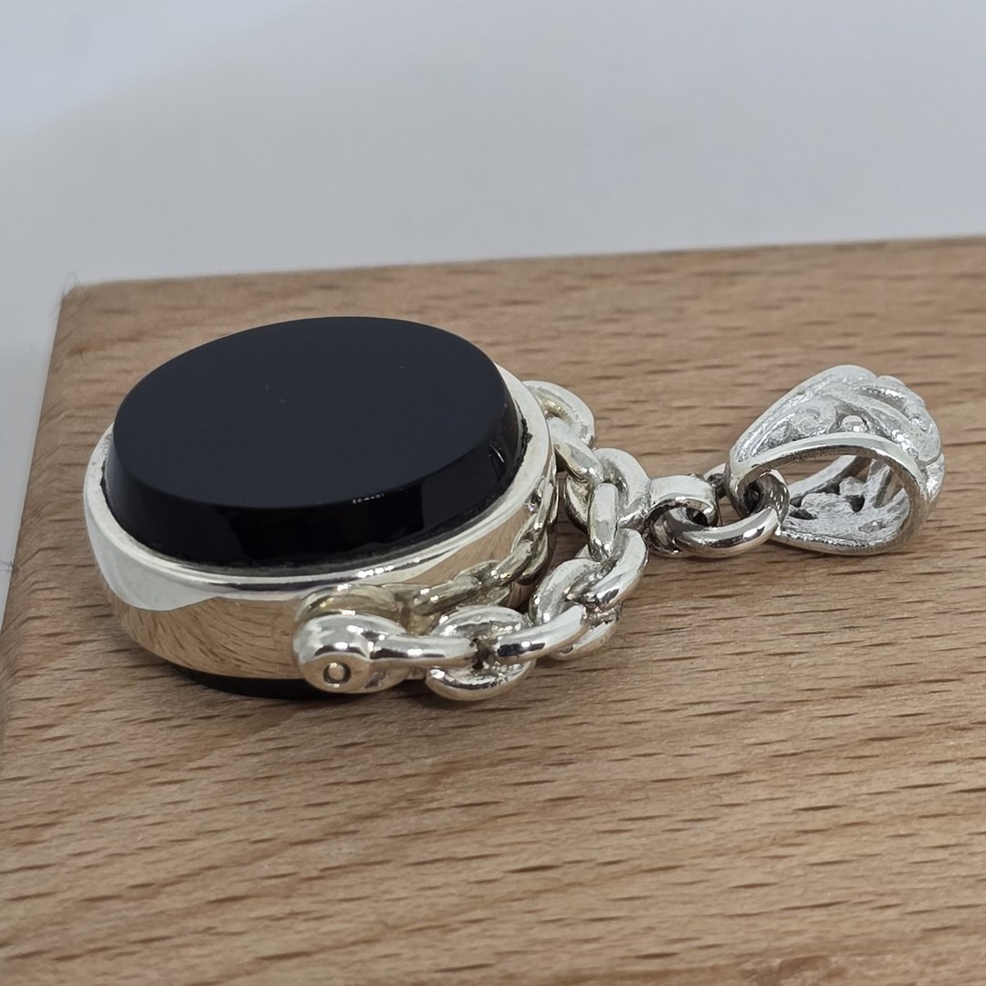 Sterling silver black onyx pendant image 0