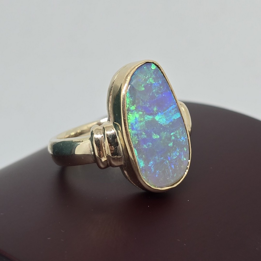 9ct Yellow Gold Opal Ring - Made in NZ image 3