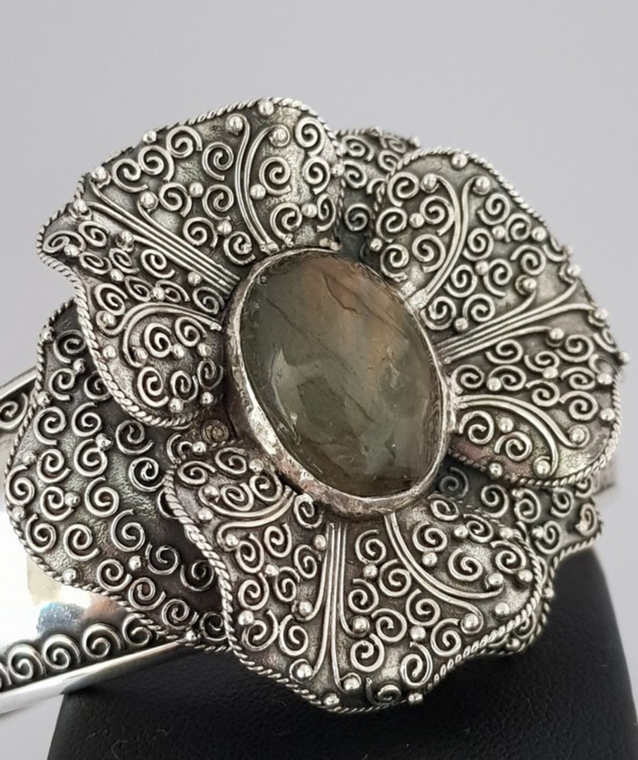 Silver cuff bangle, with large filigree flower and labradorite gemstone image 2