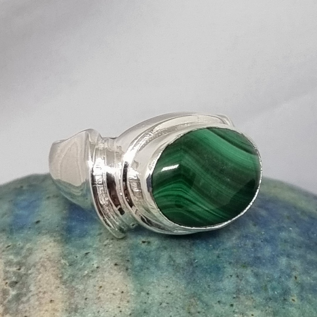 Made in New Zealand, sterling silver malachite gemstone ring image 0