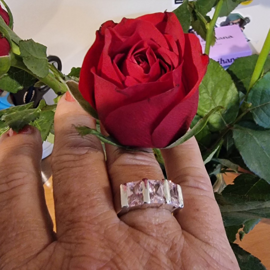 Designer pink stone silver ring - Size P image 4