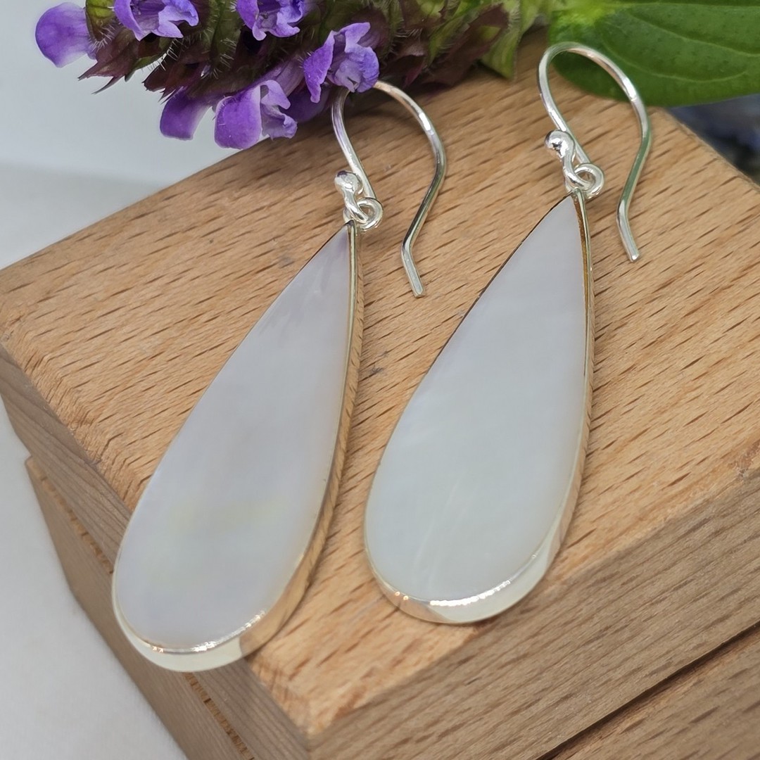 Sterling silver mother of pearl earrings image 0