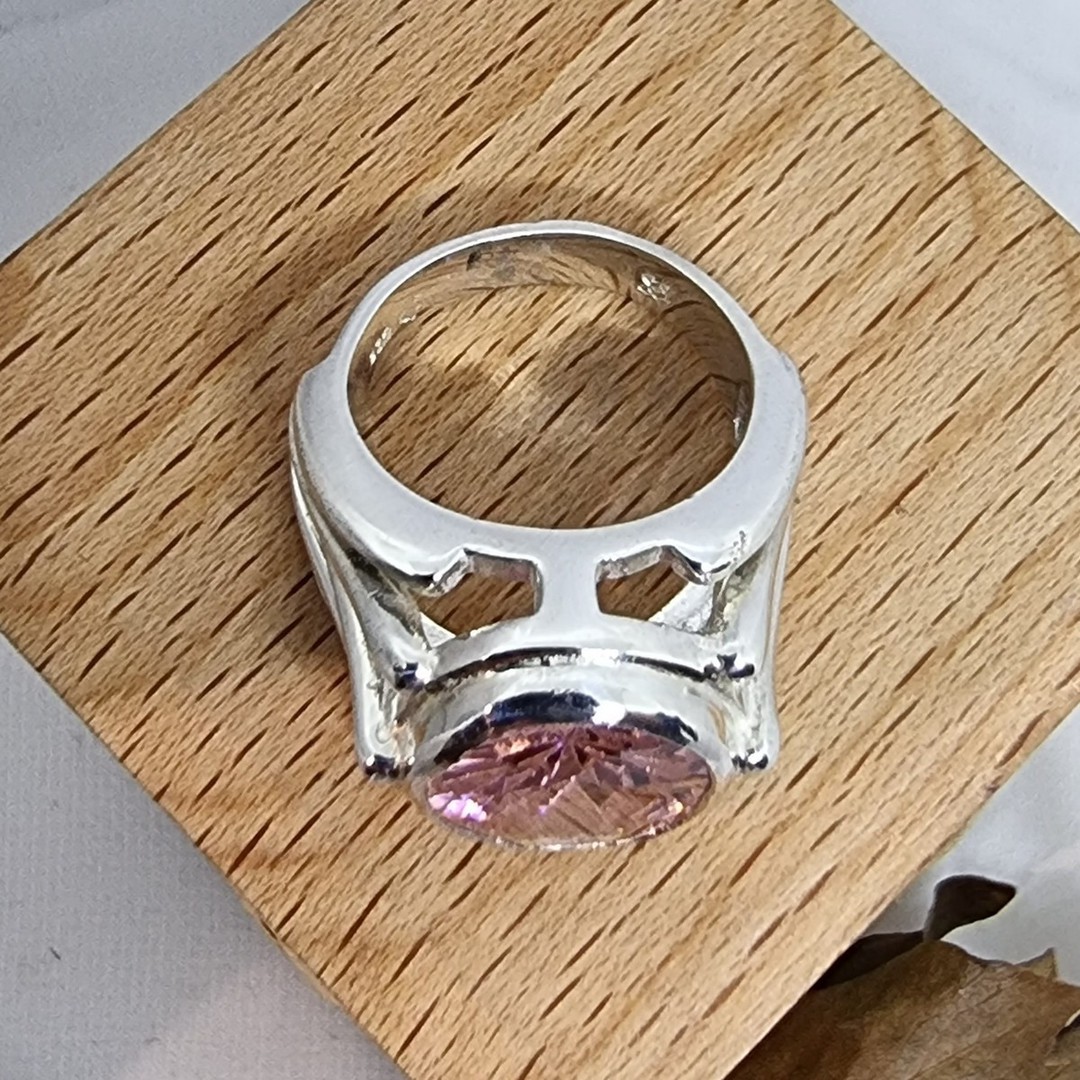 Made in New Zealand, sterling silver pink gemstone ring - Size M image 4