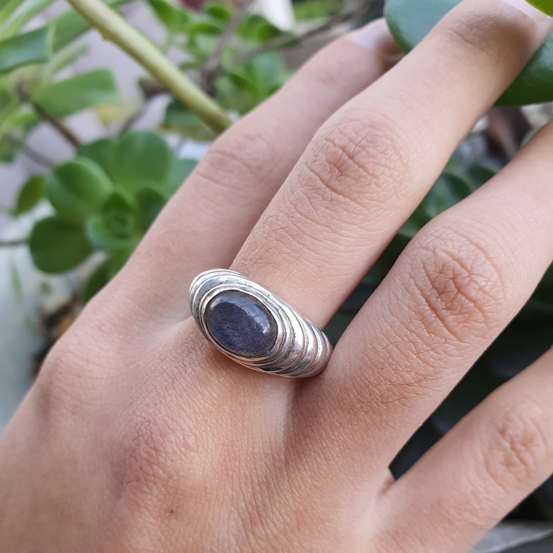 Labradorite ring, solid sterling silver image 3