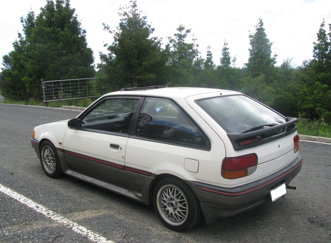 Mazda BF 323 1985-1989 image 0
