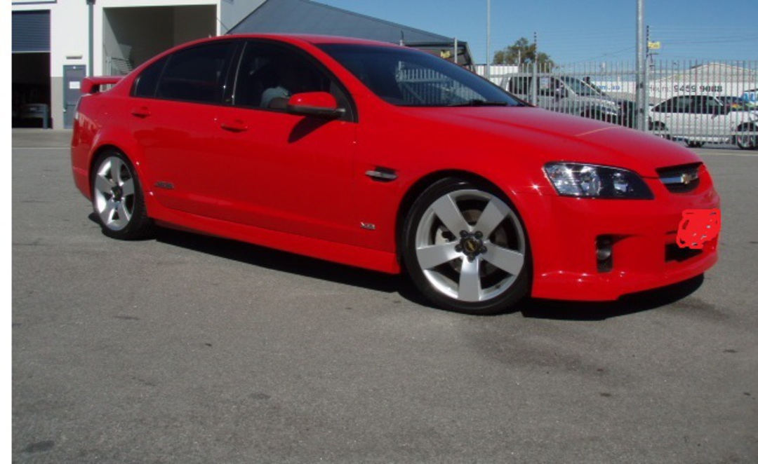 HOLDEN COMMODORE VE image 0