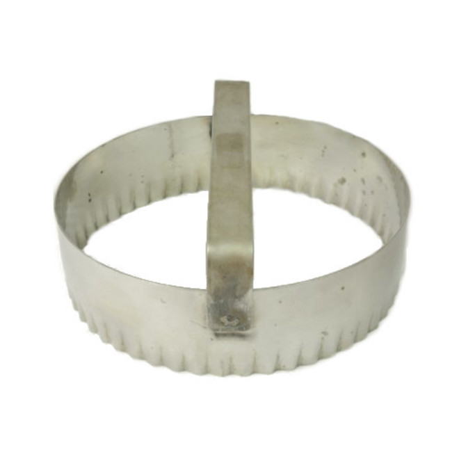Fluted round dough cutter 127mm or 5" S/Steel with handle image 0