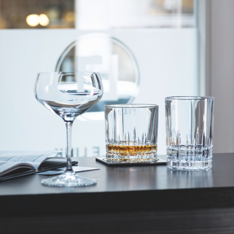 Perfect Serve Double Old Fashioned Glass Set 4 & Whisky Stone Bundle image 4