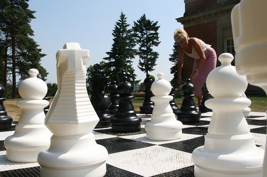 Giant Chess Piece 16 Inch Dark Plastic King