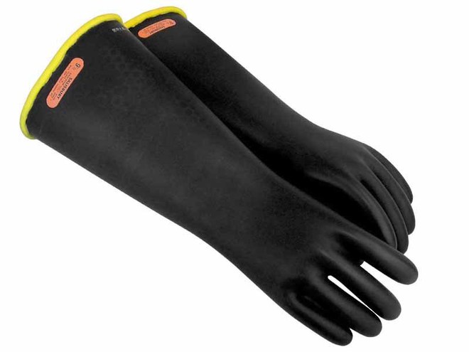 Class 4 Rubber Insulating Gloves - Up To 40,000V image 0
