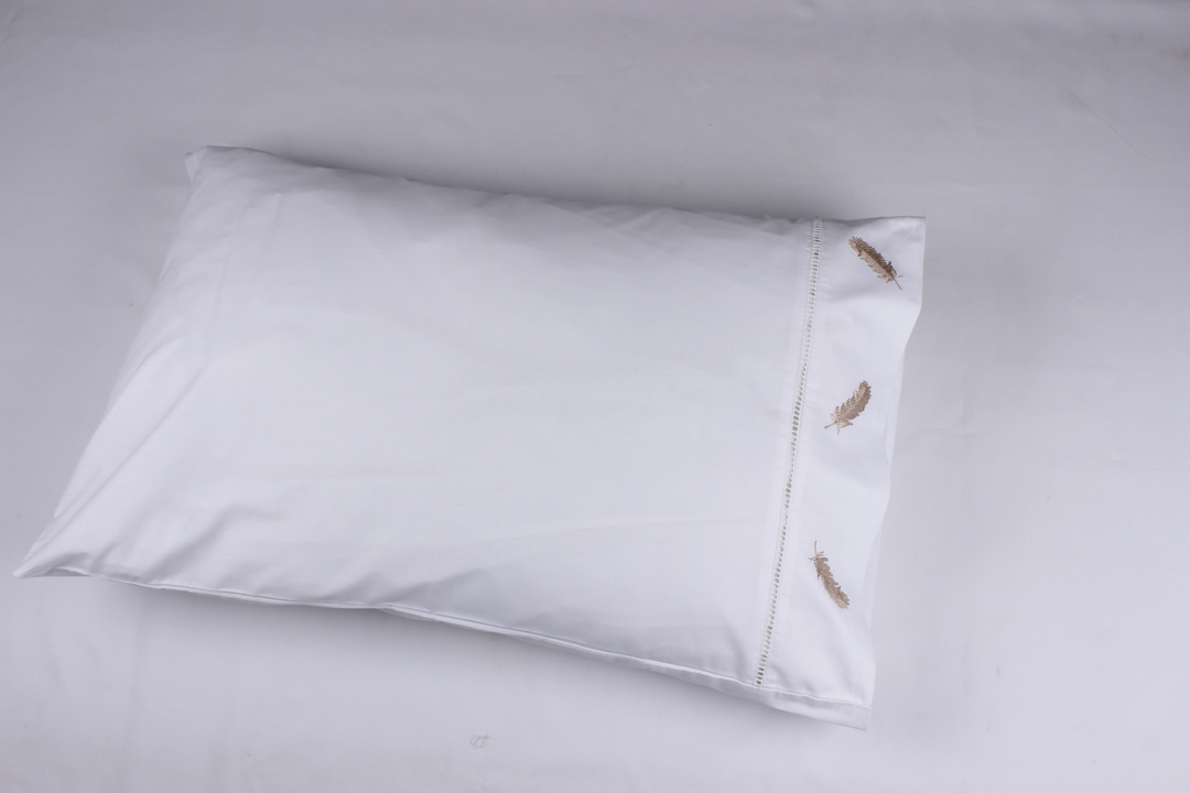 Feather Gold 100% cotton pillowcase pairs. Alice & Lily brand. Code: EPC-FEA/GOL. image 0