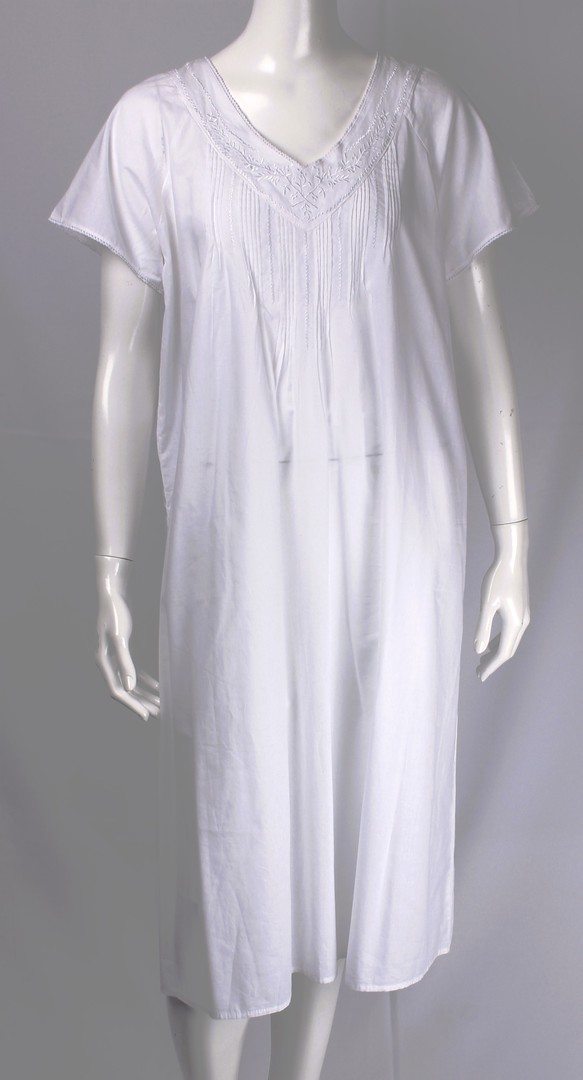 Alice & Lily S/S summer cotton nightie w V neck, lace trim, embroidery pleats STYLE :AL/ND-484 image 0