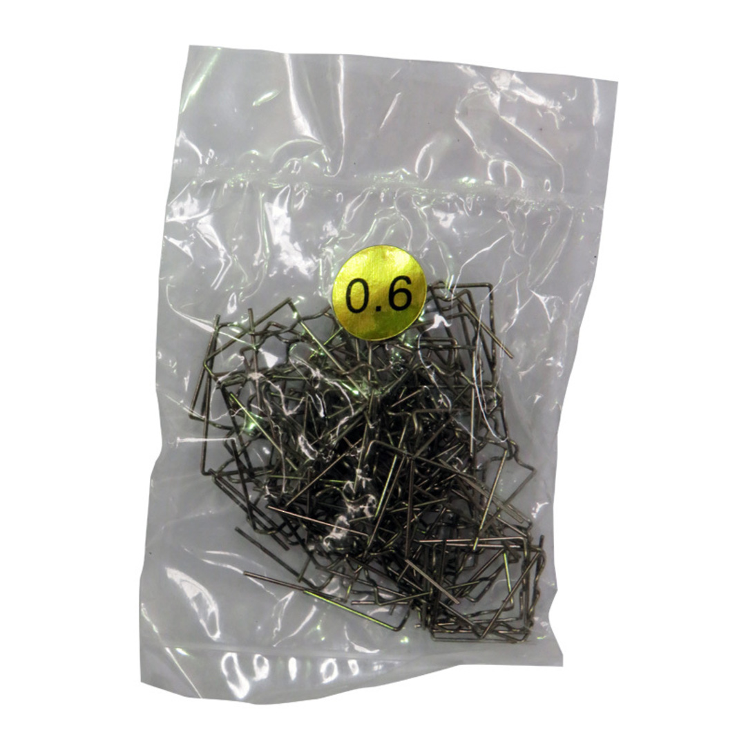 0.6mm Flat Staples Pack of 100 image 0