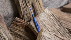 Shed Store Douglas Fir & OUTSIDE Gum mix 50:50