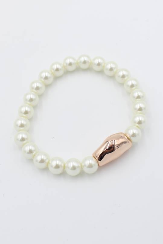 Cleo Pearl Bracelet