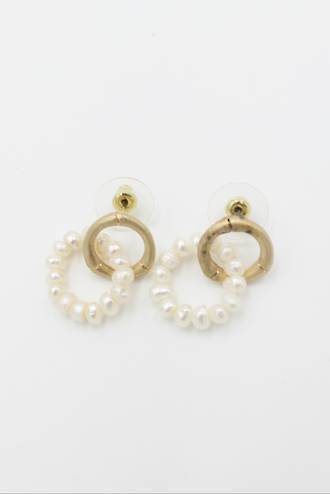 Posey Pearl Earrings