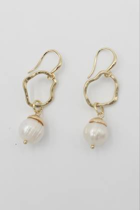Harmony Pearl Earrings