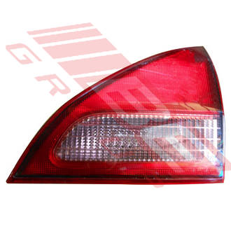 TAILGATE LAMP - R/H - RED/PINK (KT 132-24824) - TO SUIT - NISSAN WINGROAD - Y11 - 2002- F/LIFT