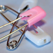Safety Pins Snaplock No 4 Nappy Pins with Lock Each