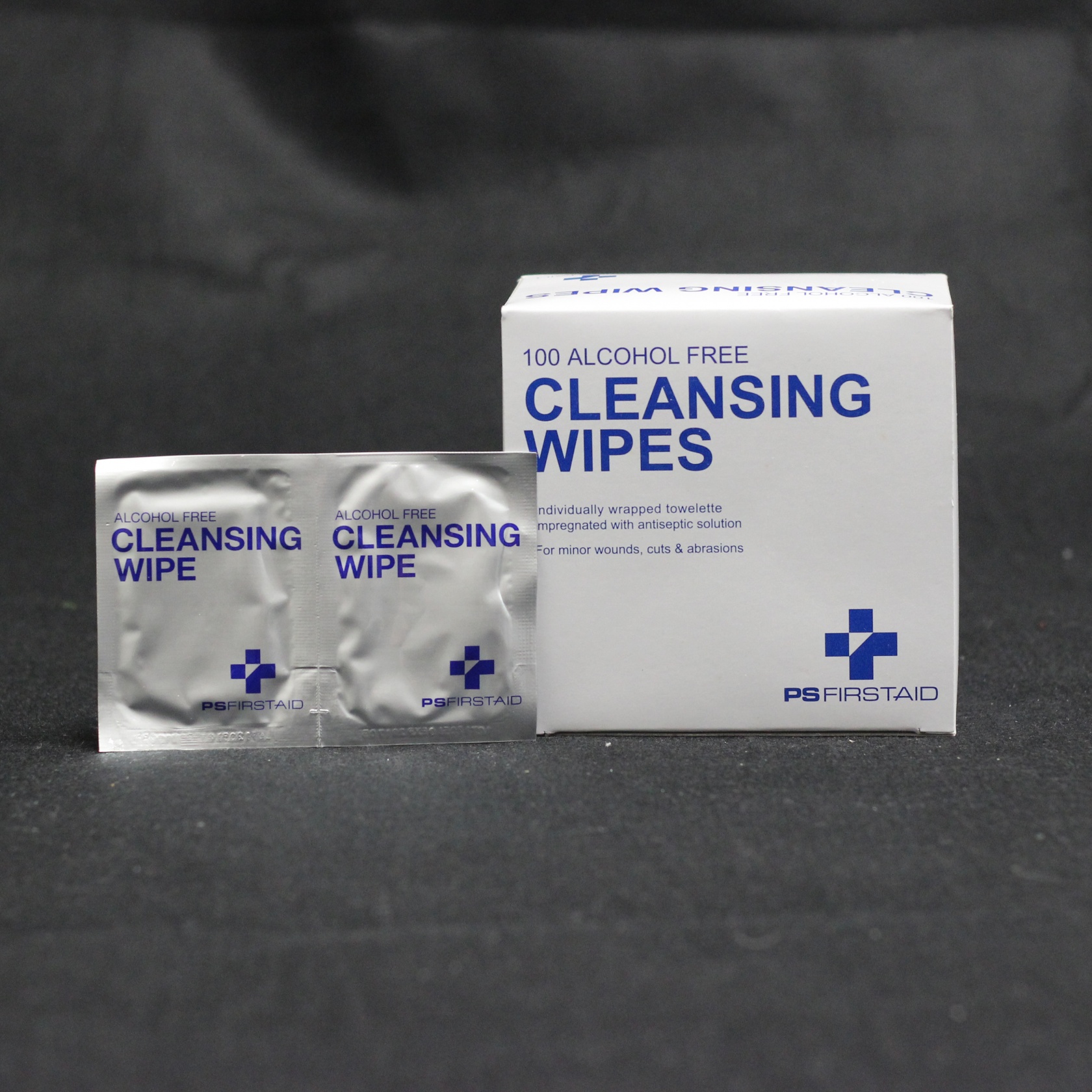 Alcohol Free Cleansing Wipe image 1