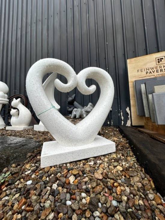 Heart Statue image 1