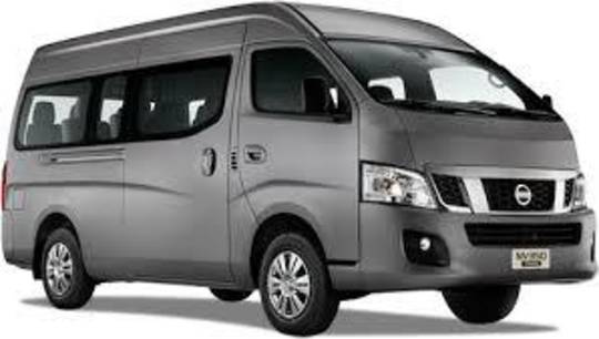 Nissan Urvan Minibus