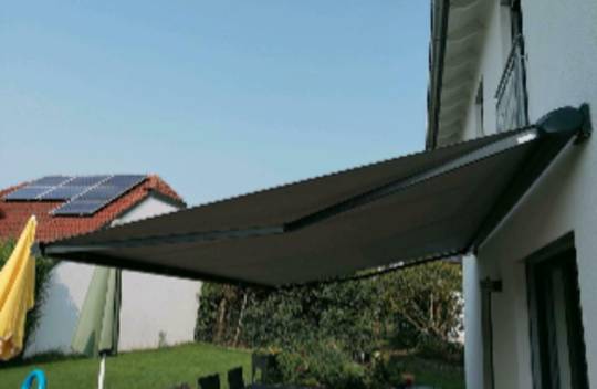 Cocoon Cassette Awning