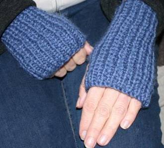 Hand Warmers Knitting Pattern