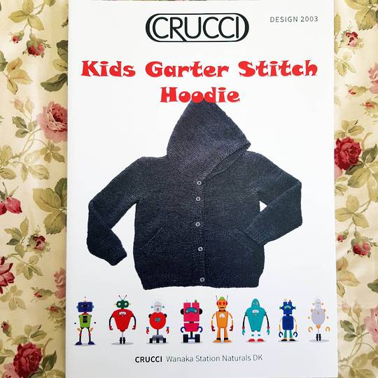 8 Ply Crucci Knitting Pattern Design 2003 - Children's Garter Stitch Hoodie