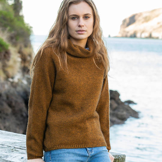 Possum Merino Women's Moss Stitch Cowl