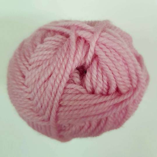 Red Hut: Pure New Zealand 100% Wool 8 Ply Yarn - Soft Pink