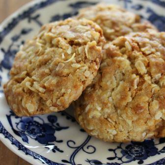 ANZAC biscuits cosy toes