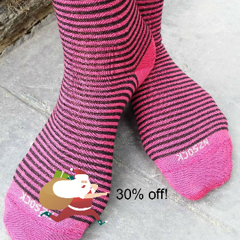 Stripe merino socks cosy Toes black pink-christmas-sq-828