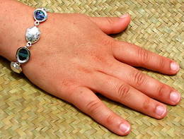 B2 Paua Shell Bracelet