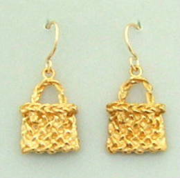 E18 Gold woven Kete earrings
