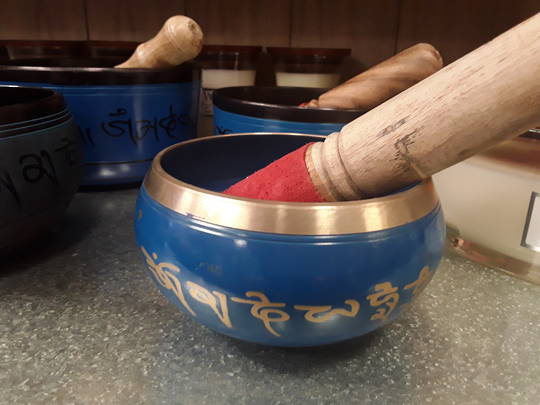 Blue Brass Singing Bowl 648grams